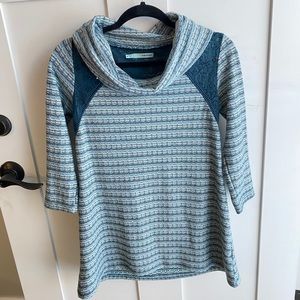 Maurices Long Sweater Lace Backing 3/4 sleeve